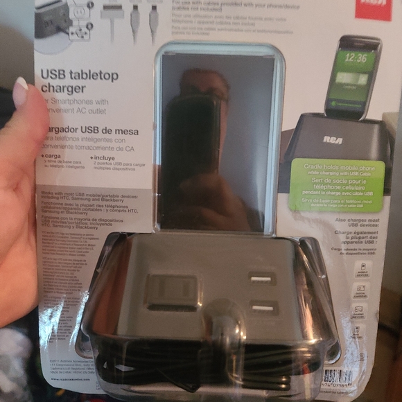 Charger - Picture 2 of 2